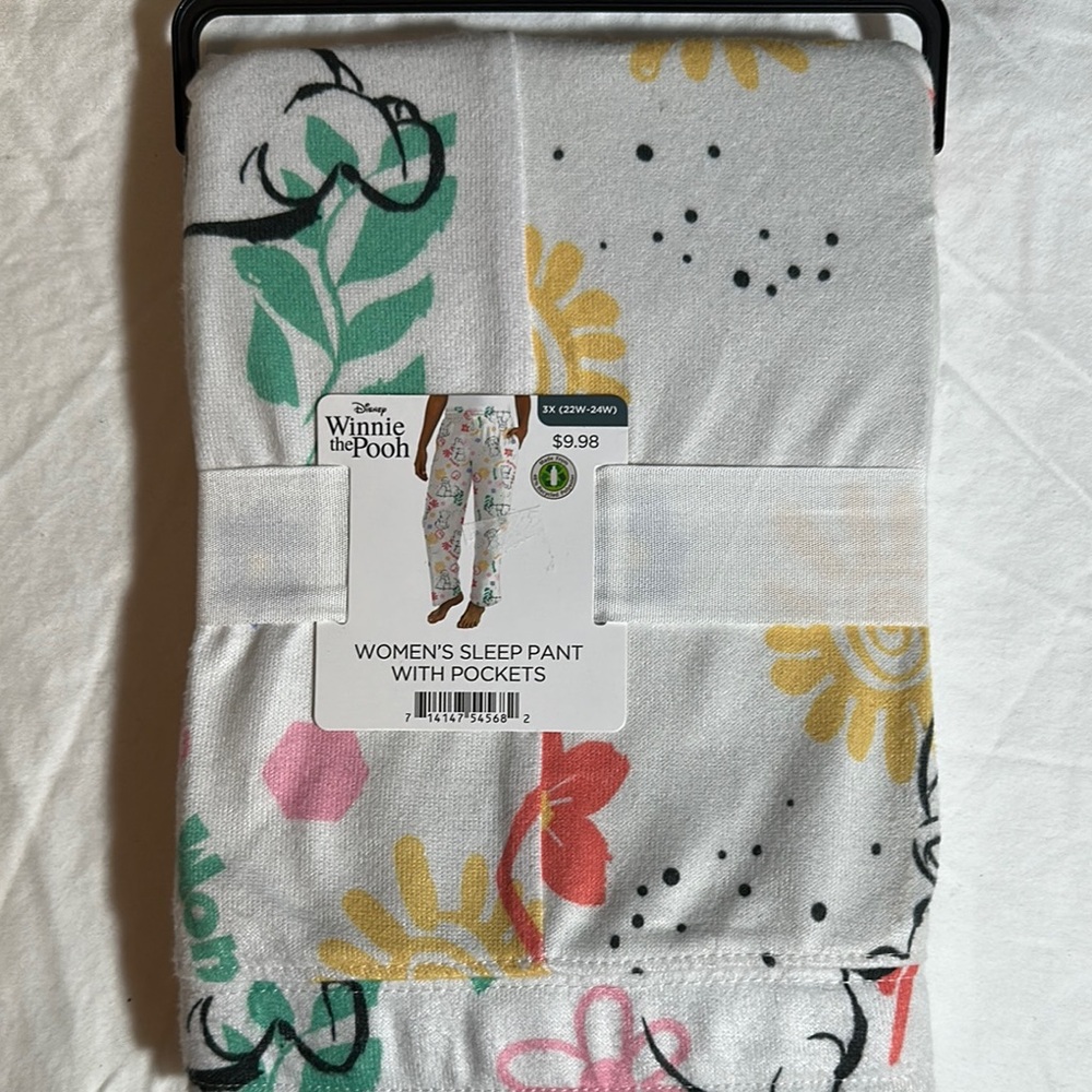 Disney Winnie the Pooh Floral Women's Sleep Pants